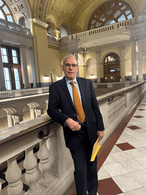 Stuart Winneg